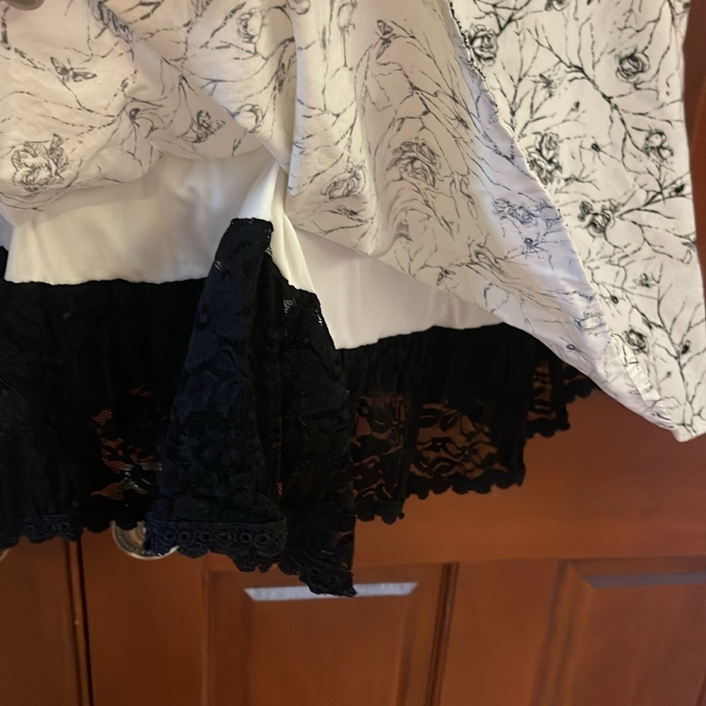 Hot Topic fit and flare dress size XL - Picture 2 of 6
